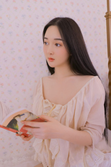 老中医吮她的花蒂和奶水视频播放